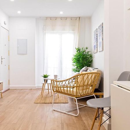 Malgi Apartment - Malaga City Centre Exteriör bild