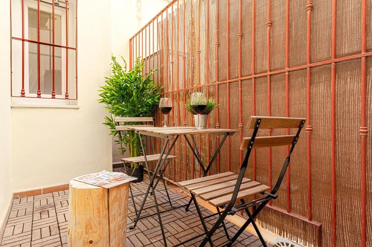 Malgi Apartment - Malaga City Centre Exteriör bild